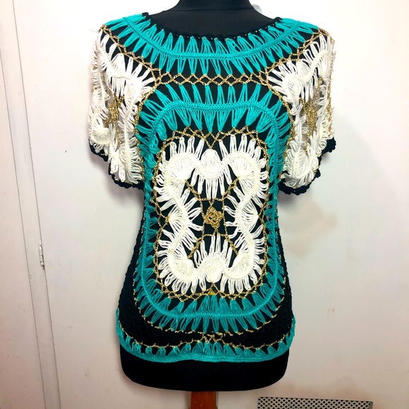 missshop Tops - Crotchet Missshop Knit Top Beautiful Size Large Sheer Macramé Crochet cover up